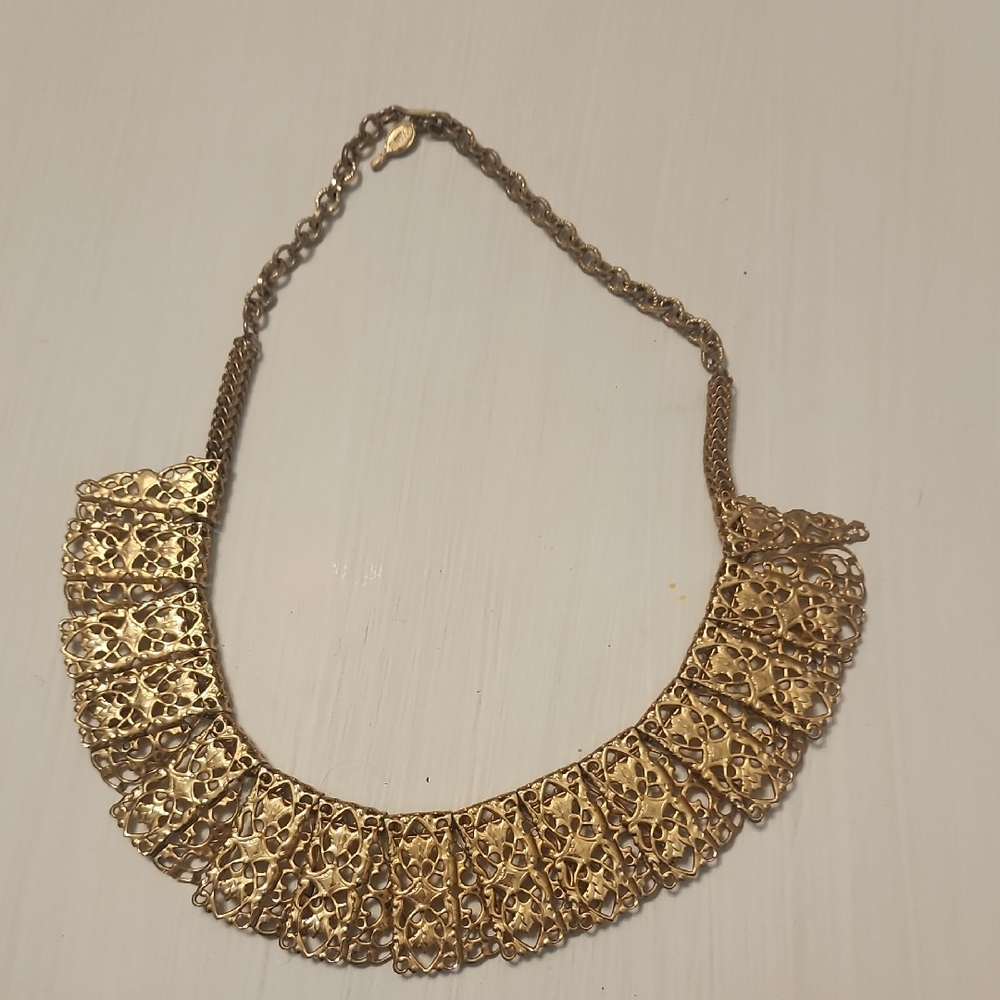 Sarah Cox Vintage Womans Gold Collar Costume Necklace Intricate Filagree Detail
